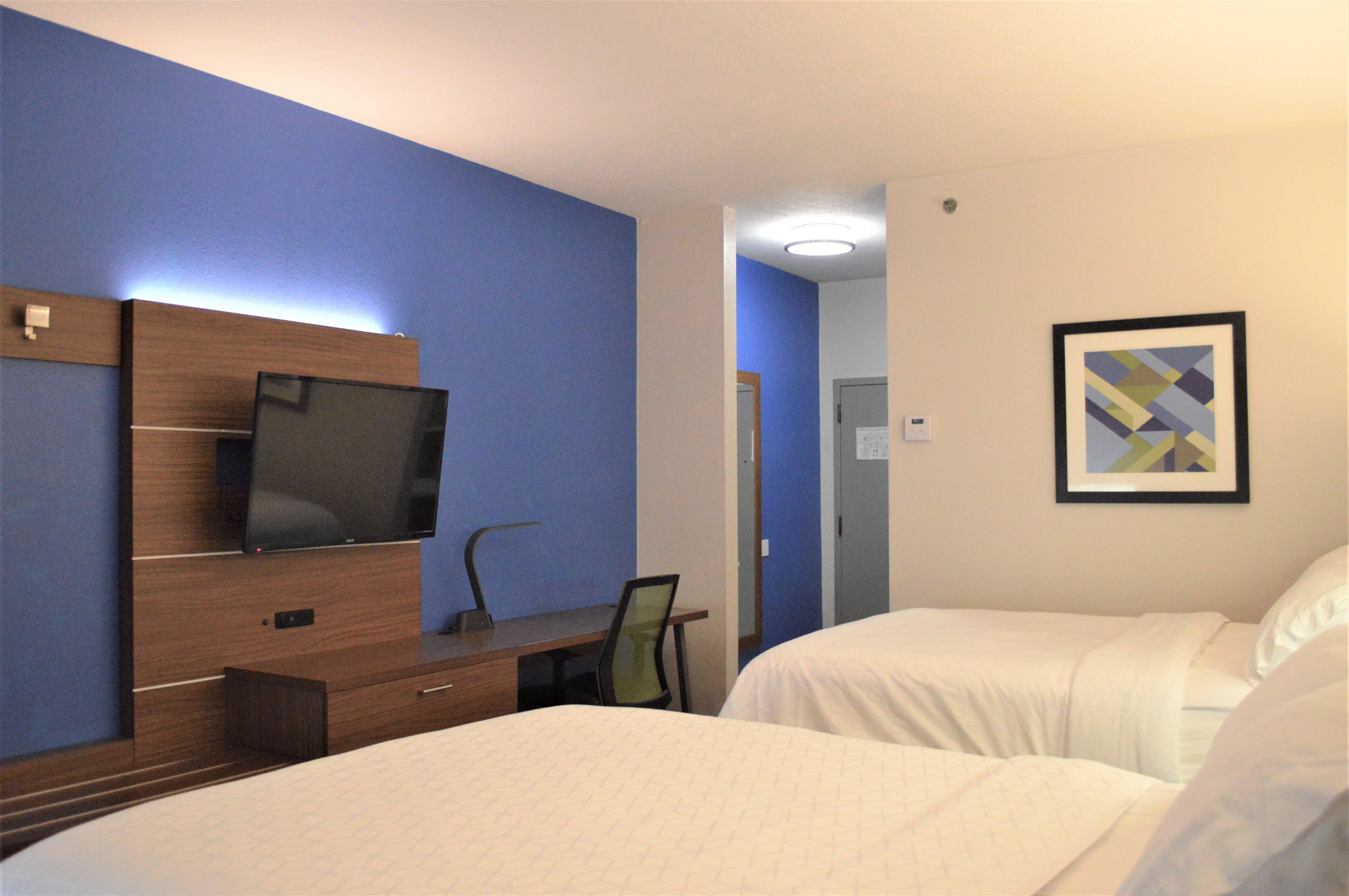 Express & By Ihg 2* Batesville